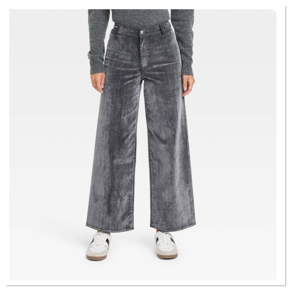 Women’s High-Rise Holiday Flocked Sailor Wide Leg Ankle Pants Universal Thread